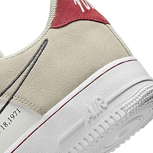 Amazon | [ナイキ] エア フォース 1 '07 LV8[AIR FORCE 1 '07